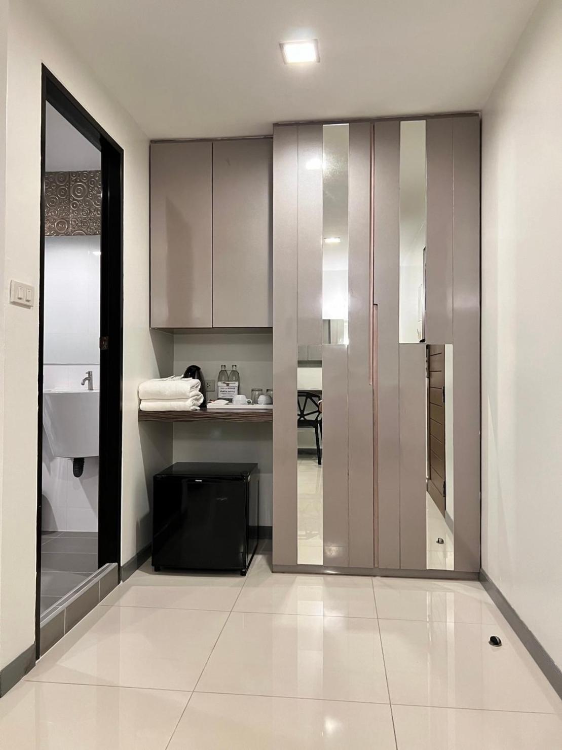 Cubic Pratunam Bangkok Kültér fotó